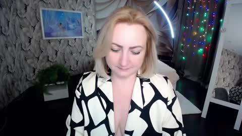 wow_co online show from January 14, 8:26 pm