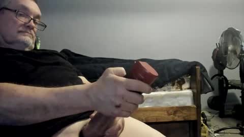 wowsers2022 online show from December 15, 8:10 am