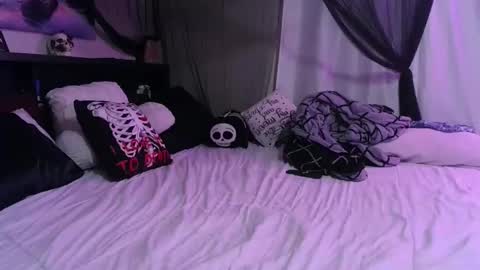 Crystal Lake online show from April 13, 7:45 am