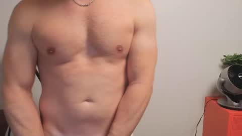 Snapshot of wrigley2024 chatting on October 5, 2:31 am wrigley2024 online show from October 5, 2:31 am