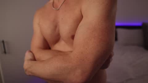 Snapshot of wrigley2024 chatting on January 25, 12:27 am wrigley2024 online show from January 25, 12:27 am