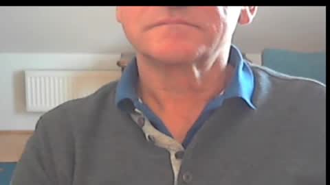 Snapshot of wuki123 chatting on October 1, 9:30 am Wuki online show from October 1, 9:30 am