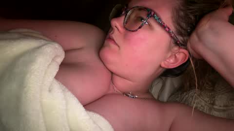 Mariah  online show from April 5, 4:09 am