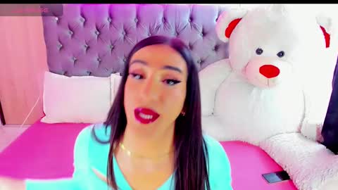 Snapshot of x_indomitable1 chatting on January 22, 2:24 pm Maria Juliana online show from January 22, 2:24 pm
