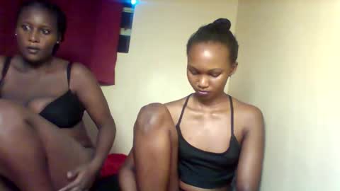 Snapshot of x_melanine chatting on September 28, 2:48 pm X melanine online show from September 28, 2:48 pm