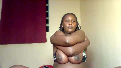 Snapshot of x_melanine chatting on October 3, 10:51 pm X melanine online show from October 3, 10:51 pm