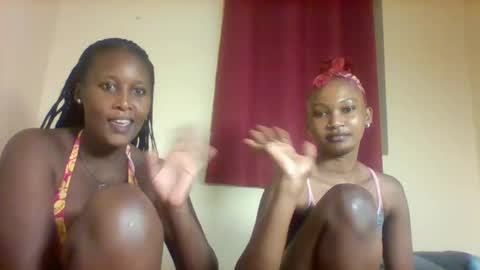 Snapshot of x_melanine chatting on September 21, 12:31 pm X melanine online show from September 21, 12:31 pm