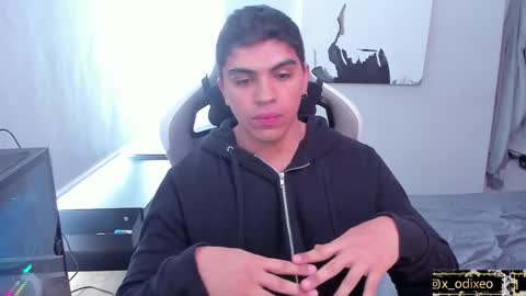 Odixeo online show from January 14, 4:15 pm