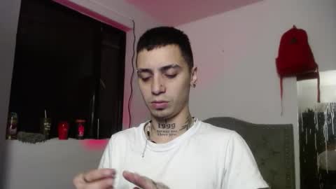 Snapshot of xalejo_max chatting on October 22, 11:50 pm xalejo_max online show from October 22, 11:50 pm