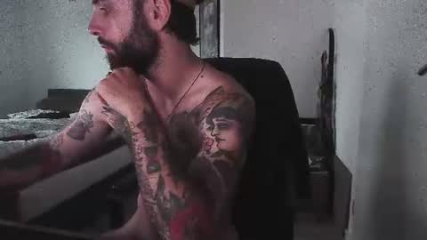 xamrelgneal online show from June 22, 12:01 pm