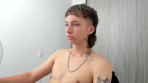 Xam online show from February 19, 9:47 pm