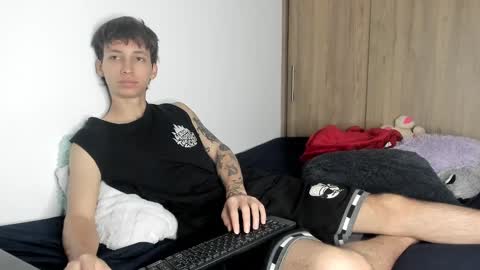 Xam online show from December 10, 6:44 am