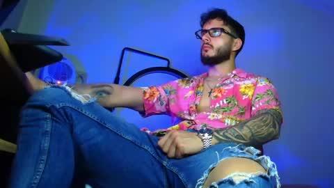 XanderCageX online show from June 8, 1:28 am