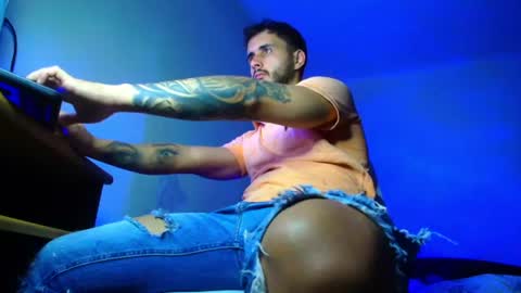XanderCageX online show from August 5, 9:34 pm