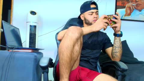 Xanderstone online show from March 3, 7:26 am