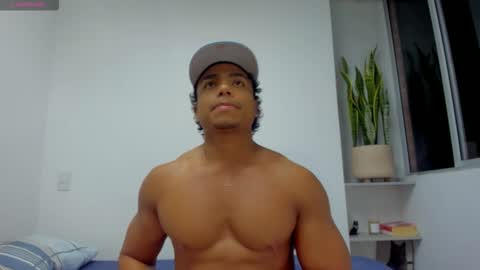 Xavier online show from October 10, 1:00 am