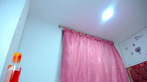 Snapshot of xayunrin chatting on February 3, 2:03 am xayu online show from February 3, 2:03 am