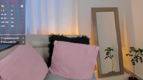 xena_bush online show from March 24, 11:16 am