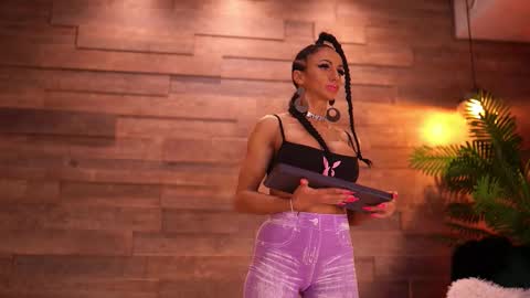 Xena online show from March 23, 3:17 pm