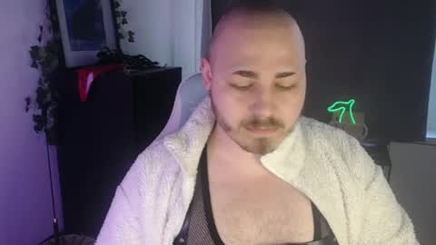 Snapshot of xfabian_love chatting on September 24, 9:27 am F A B I A N online show from September 24, 9:27 am