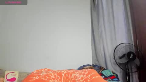 Xia Angel online show from October 14, 11:35 am