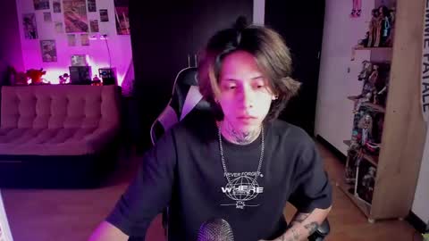 xIce Boy online show from May 17, 10:19 pm