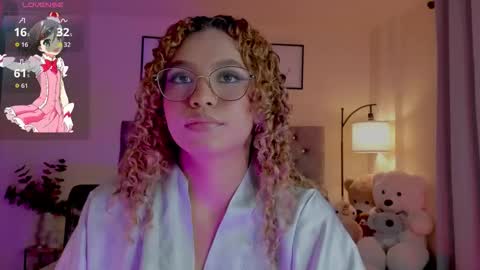 camila online show from March 7, 10:10 pm