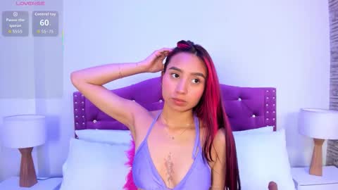 Snapshot of ximena_vasquez8 chatting on September 9, 3:17 am Xime  online show from September 9, 3:17 am