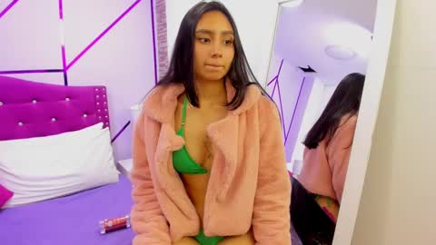 Snapshot of ximena_vasquez8 chatting on March 7, 5:51 am Xime  online show from March 7, 5:51 am