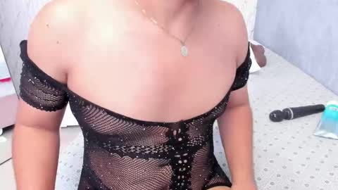 Yoy  online show from September 11, 2:07 pm