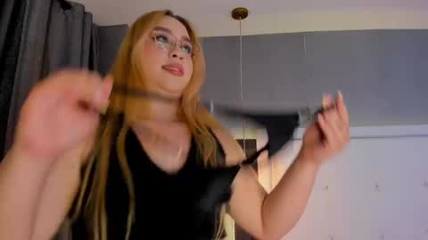   ximena  online show from September 22, 1:37 pm