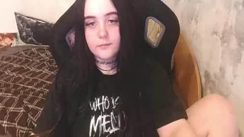 xjenny_bae online show from June 19, 4:13 pm