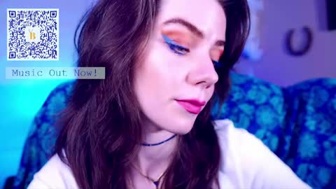 Bella Bondai online show from April 18, 11:38 pm