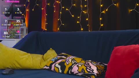 XoRylan online show from January 11, 9:25 pm