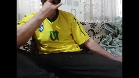 xploid1982 online show from April 19, 4:52 pm