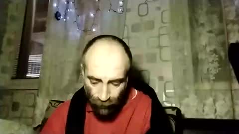 xploid1982 online show from December 5, 4:23 am