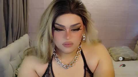 xsabbylicious69 online show from February 3, 2:53 am