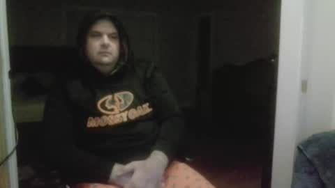 Snapshot of xstrokenchillx chatting on November 1, 12:11 am Wayne online show from November 1, 12:11 am