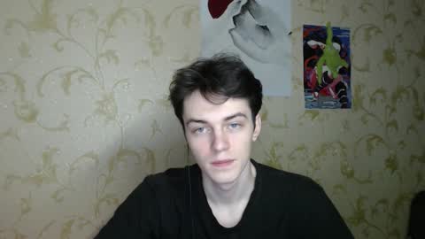 traqqq online show from February 6, 8:00 pm