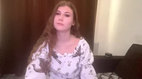 Elina online show from May 1, 8:19 am