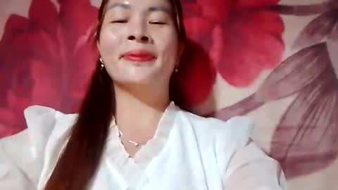 xuxulove00 online show from October 20, 1:43 am