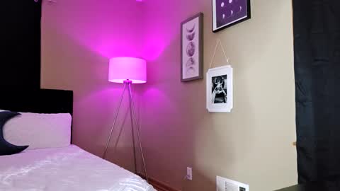 XxBADCATxX online show from January 30, 8:22 am