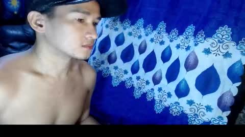 Damon online show from November 18, 6:33 pm