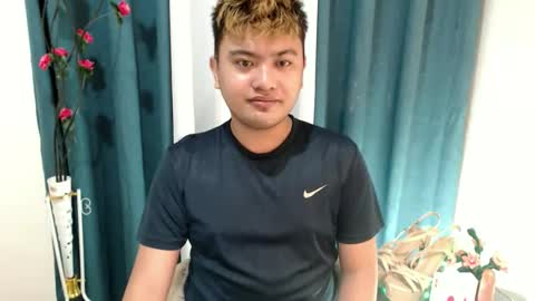 Loyd online show from December 17, 1:23 am