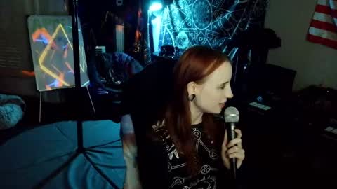 Lilith online show from April 5, 2:30 am