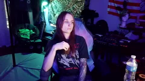 Lilith online show from May 15, 2:20 am