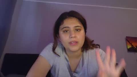 Sophi 3 online show from February 27, 9:40 pm