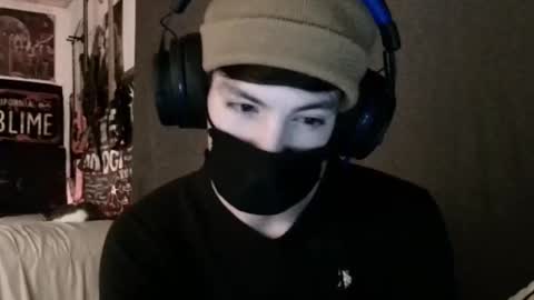 Snapshot of xxwhitefoxx chatting on March 3, 11:00 am David Fox online show from March 3, 11:00 am