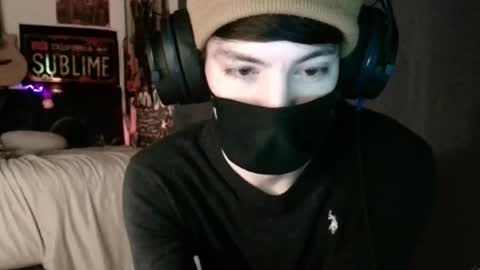 Snapshot of xxwhitefoxx chatting on March 3, 7:54 am David Fox online show from March 3, 7:54 am