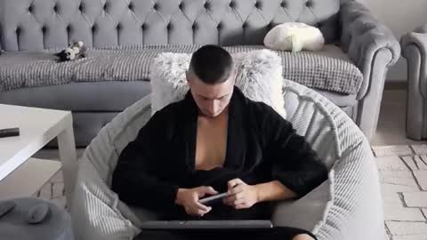 xxx_alejandro online show from September 28, 6:44 am